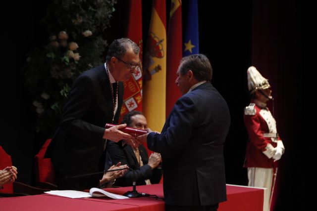 El alcalde reivindica el sano orgullo de habitar una tierra con historia en el Día de la Ciudad de Murcia - 4, Foto 4