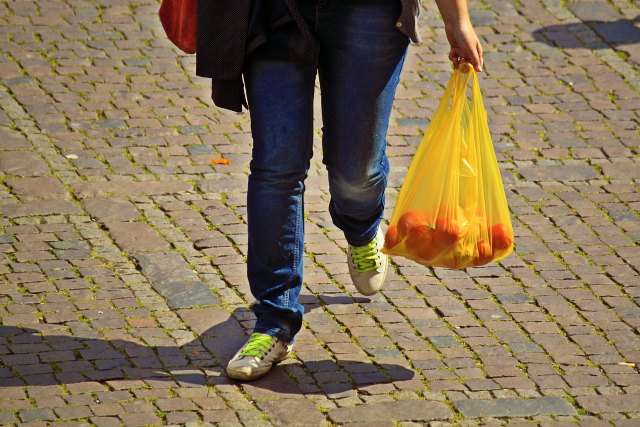 Los españoles prefieren comprar en marketplaces tanto productos diarios como para ocasiones especiales - 1, Foto 1