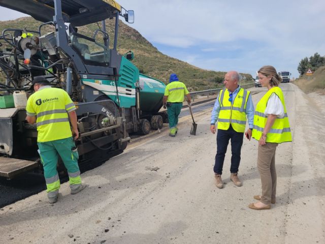 La Comunidad concluye la semana próxima la mejora de la carretera de Cedacero, que supone una inversión regional de más de 800.000 euros - 1, Foto 1