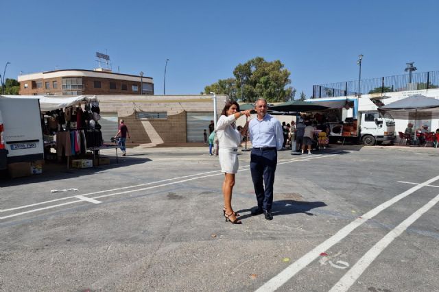 El Recinto Ferial del Huerto de la Rueda se adecúa para mitigar las altas temperaturas a vendedores y compradores del Mercado de los jueves - 2, Foto 2