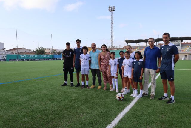 El Campo de Fútbol de Lo Pagán cuenta con un nuevo césped artificial más sostenible - 1, Foto 1