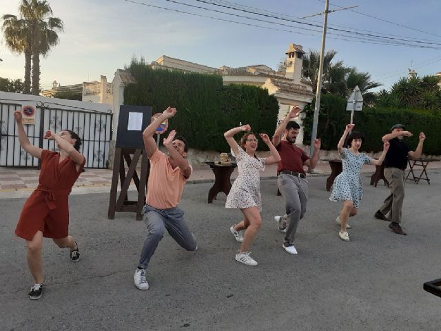 El swing y la nostalgia vuelven a la urbanización Marina de San Fulgencio - 1, Foto 1