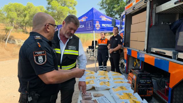 El Ayuntamiento de Murcia refuerza la capacidad logística de Protección Civil para mejorar la respuesta ante incendios forestales El Ayuntamiento de Murcia refuerza la capacidad logística de Protección Civil para mejorar la respuesta ante incendios forestales