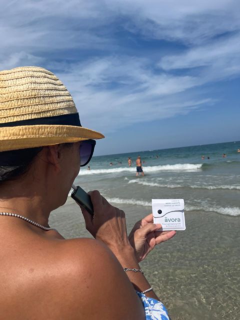 La campaña 'Depende de TODOS' promueve la reducción de colillas en las playas de Águilas La campaña 'Depende de TODOS' promueve la reducción de colillas en las playas de Águilas