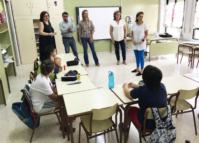 Cerca de 2.200 alumnos torreños se reencuentran con las aulas en el inicio del curso 2018-19 - 4, Foto 4