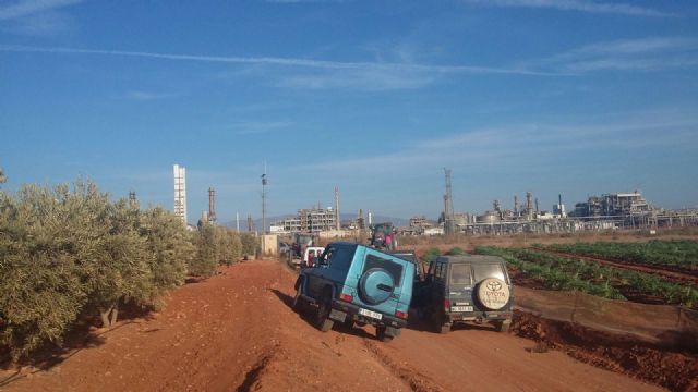 Los agricultores de La Aljorra exigen una respuesta ante el inicio de las obras de la Vía Verde - 1, Foto 1