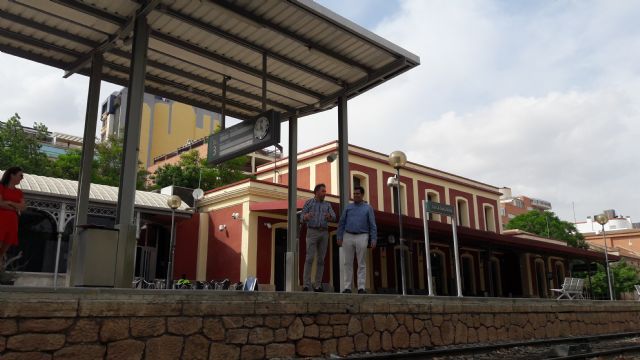 Fulgencio Gil se reúne con el consejero de Fomento para supervisar la planificación de las inversiones que se ejecutan en nuestro término municipal - 2, Foto 2