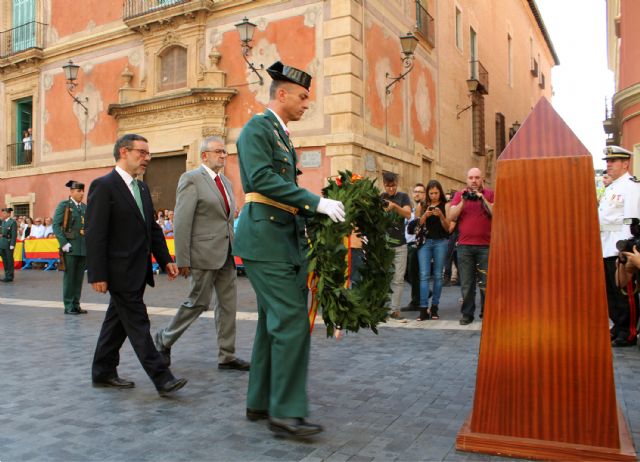 El delegado del Gobierno destaca la posición preferente de la Guardia Civil en el patrimonio afectivo de los españoles - 3, Foto 3