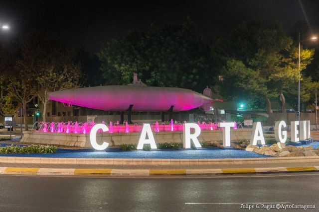 La fuente del submarino se iluminará por el Día Mundial de Cáncer de Mama Metastásico - 1, Foto 1