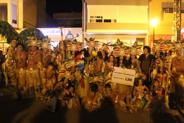 Los 'Chichilones Tiki Aloha' ganan el desfile de carrozas 2022 de Puerto Lumbreras - 4, Foto 4