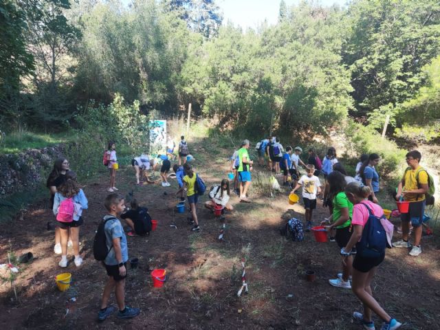 Más de 400 alumnos participan en diversas actividades en el Parque Regional de Sierra Espuña para homenajear a Ricardo Codorníu - 2, Foto 2