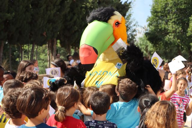 El Hozono Global Jairis continúa llevando el baloncesto de élite a las aulas de la Región - 2, Foto 2