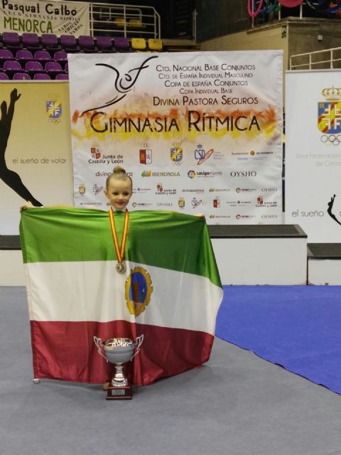 La ceheginera Maravillas Tudela, medalla de plata en el Nacional de Valladolid de gimnasia rítmica - 1, Foto 1