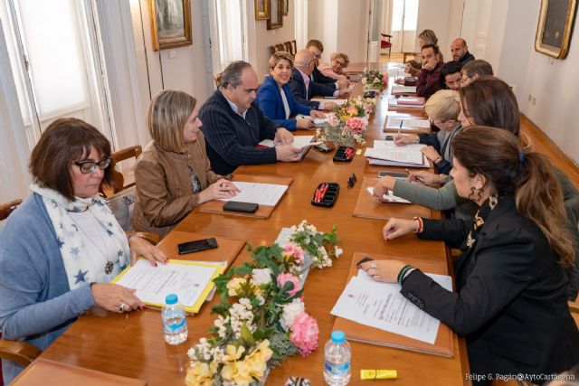 El Ayuntamiento solicitará al SEF la contratación de 28 trabajadores para la adecuación del litoral y espacios verdes en barrios y diputaciones - 1, Foto 1