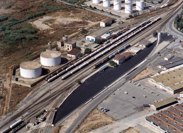 Impulso a la intermodalidad marítimo-terrestre, mediante una red ferroviaria eficiente - 2, Foto 2