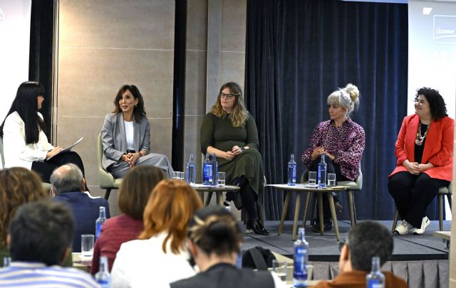 Ucomur da visibilidad y promueve el liderazgo femenino en la jornada 'Mujeres Líderes' - 1, Foto 1