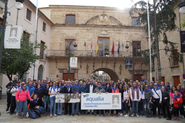 Ciento cincuenta trabajadores de Aqualia peregrinan a Caravaca de la Cruz por el Año Jubilar 2024 - 1, Foto 1