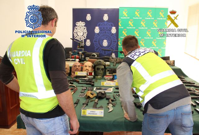 Detenidos tras comprar online 45 armas detonadoras para su transformación en armas de fuego - 3, Foto 3