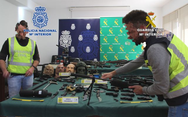 Detenidos tras comprar online 45 armas detonadoras para su transformación en armas de fuego - 4, Foto 4