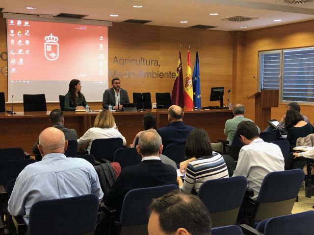 El Decreto Ley del Mar Menor establecerá regulaciones más exigentes sobre los sectores que conviven actualmente en su entorno - 1, Foto 1