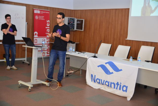 La cátedra de Navantia premia a estudiantes de la asociación Machine Learning UPCT por su asistente de voz para buques Lezo - 1, Foto 1