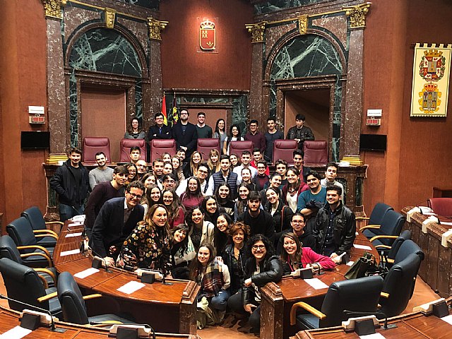 Colabora Mujer conmemora el Día de los Derechos Humanos en la Asamblea Regional con la ponente internacional Estrada Tanck - 1, Foto 1