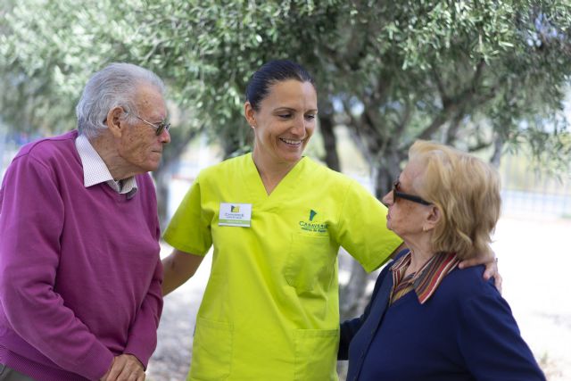 Mi Navidad contigo: la Fundación Casaverde invita a comer a mayores en riesgo de soledad no deseada en Navidad y Reyes - 2, Foto 2