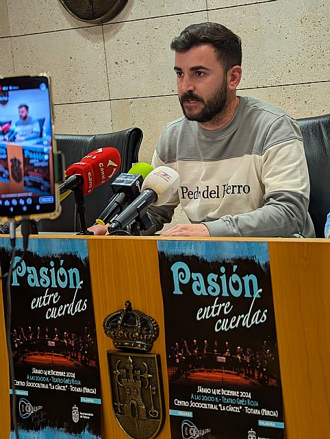 El espectáculo “Pasión entre cuerdas” se celebra este sábado en el Teatro Ginés Rosa, Foto 3