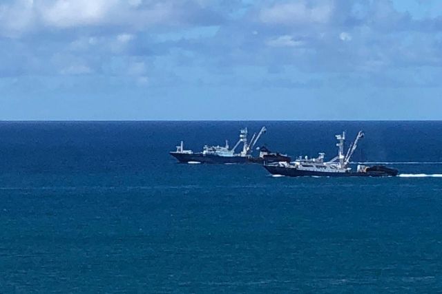 El Gobierno facilita el relevo de cerca de 200 marineros desde Seychelles procedentes de buques españoles en el Océano Índico - 1, Foto 1