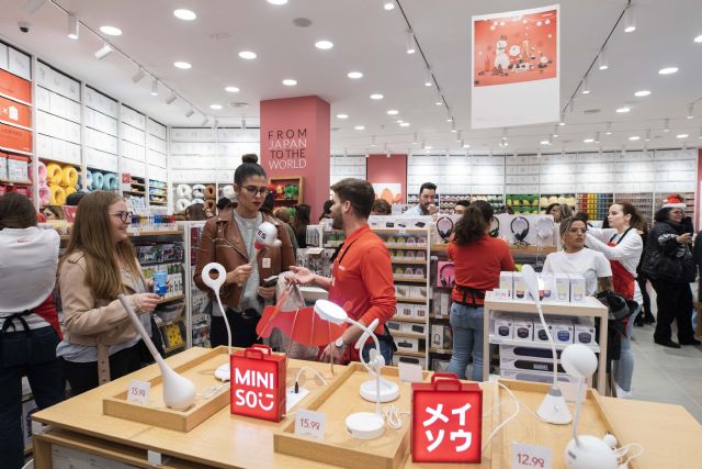 El fenómeno MINISO llega a Denia - 1, Foto 1