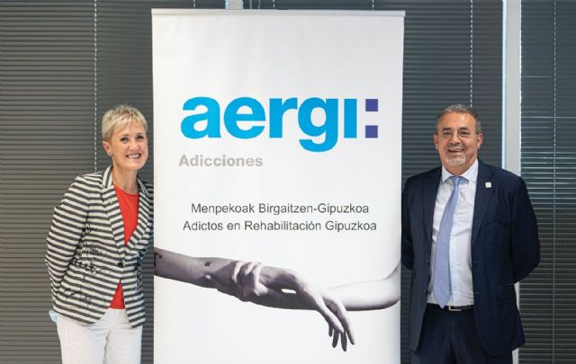 El Colegio Oficial de Enfermería de Gipuzkoa recibe la Insignia de Oro de AERGI - 1, Foto 1