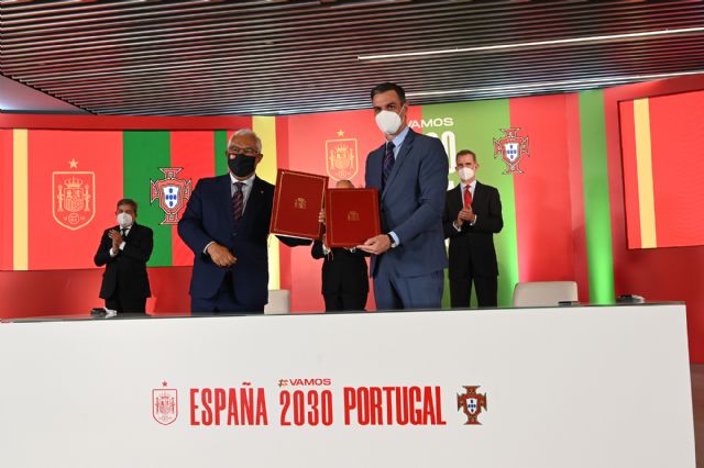 España y Portugal presentan una candidatura conjunta para acoger el mundial de fútbol en 2030 - 1, Foto 1