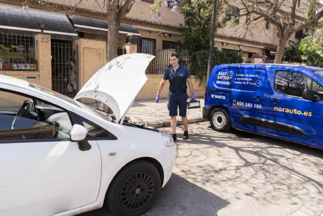 Fallo de la batería, una de las causas por las que el coche se puede quedar ‘tirado’ estas vacaciones - 1, Foto 1