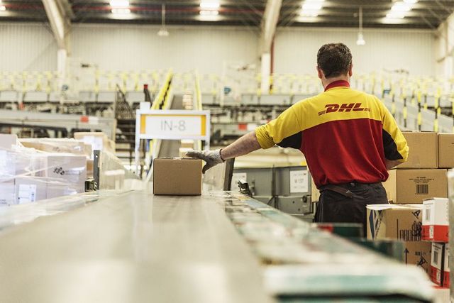 DHL Parcel invertirá 50 millones de euros para renovar sus centros de clasificación de Barcelona y Madrid - 1, Foto 1