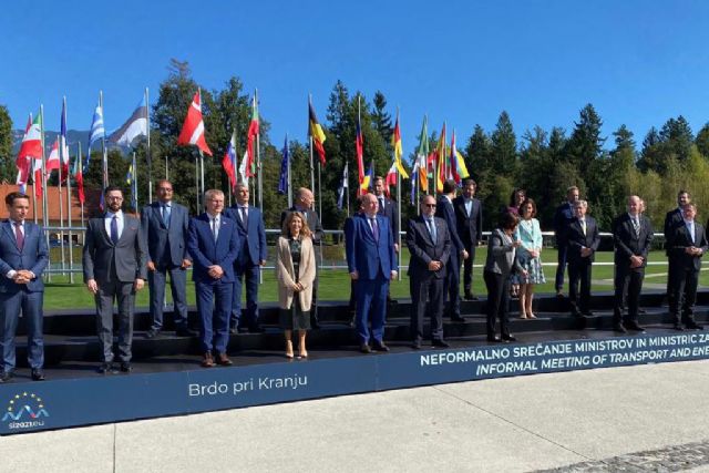 Raquel Sánchez ratifica el compromiso de España con la descarbonización y la sostenibilidad del transporte - 1, Foto 1