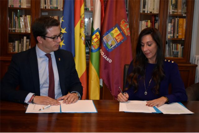 Acuerdo entre ILERNA y el Centro Riojano de Madrid para fomentar el conocimiento - 1, Foto 1