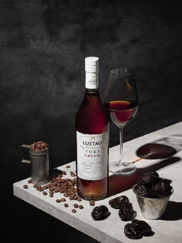 Bodegas Lustau presenta su nuevo vino Lustau Cream VORS - 1, Foto 1