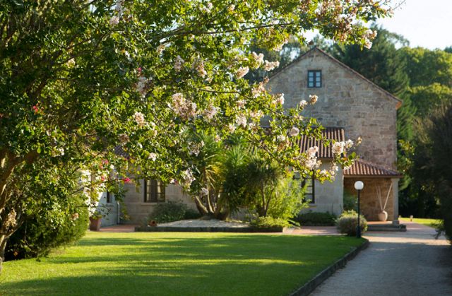 Casa A Pedreira es una casona reconvertida en un hotel rural donde descubrir las Rías Baixas - 1, Foto 1