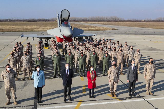 La ministra de Defensa visita al contingente del Ejército del Aire desplegado en Bulgaria - 1, Foto 1