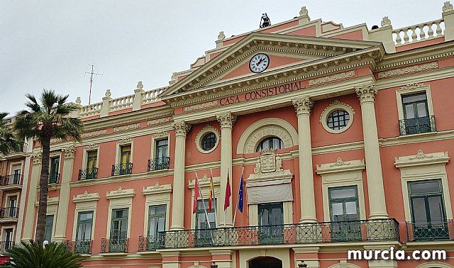 74 licitadores presentan oferta para cubrir el servicio de vigilancia y seguridad en las instalaciones e inmuebles municipales - 1, Foto 1