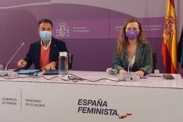 La pandemia intensificó el control y el aislamiento de las mujeres en situación de violencia de género, según un estudio - 1, Foto 1