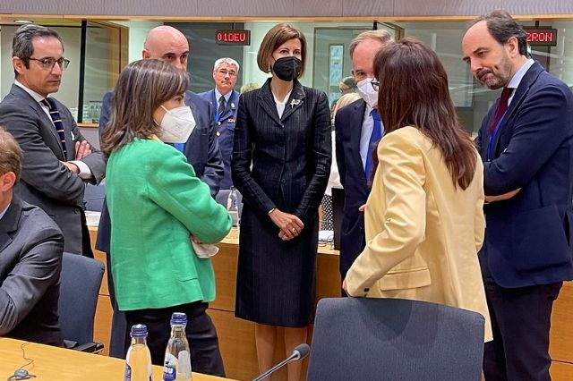 Robles asiste a la reunión de Ministros de Defensa de la Unión Europea en Bruselas - 1, Foto 1