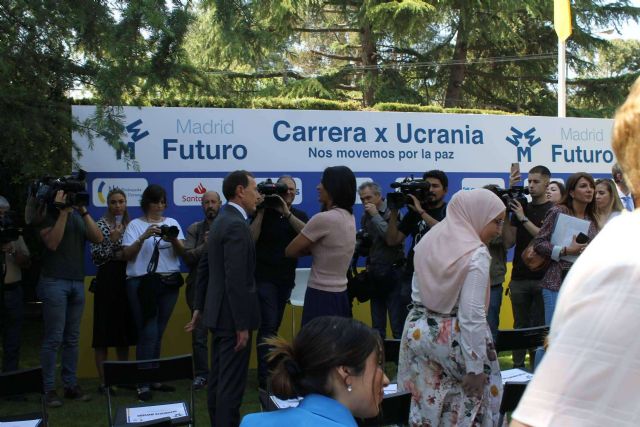 ‘Madrid Futuro x Ucrania’. Las embajadas se suman a los 5 km de marcha benéfica por la paz - 1, Foto 1