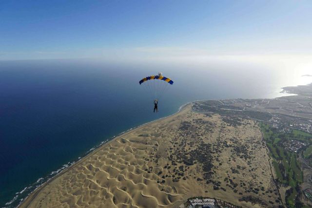 Gran Canaria, una isla ideal para hacer paracaidismo y pasar las vacaciones de verano - 1, Foto 1