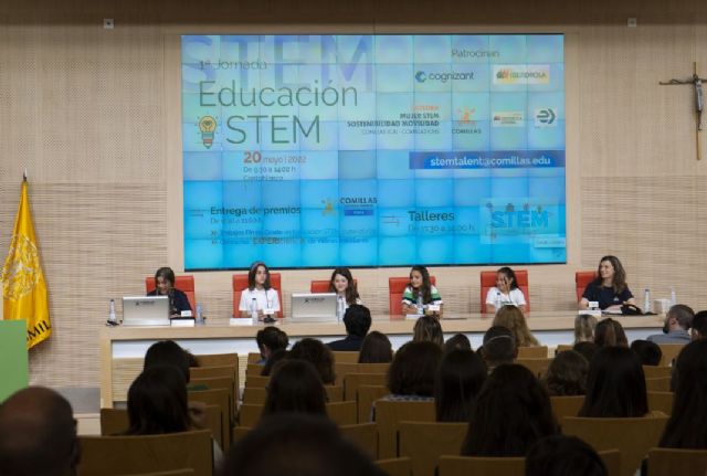 Cognizant premia los mejores Trabajos Fin de Grado en Educación STEM de la Universidad Pontificia de Comillas - 1, Foto 1