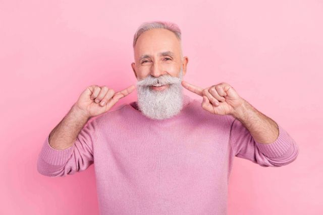 El Dr. Bruno Jacobovski explica cuándo es necesario el injerto capilar en la barba - 1, Foto 1