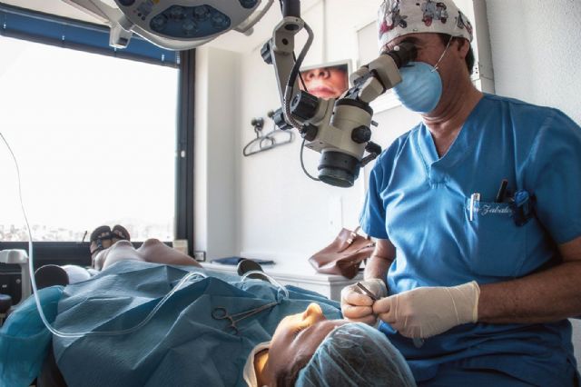 El Dr. Ion Zabalegui realizará una cirugía en vivo ante más de 5000 personas - 1, Foto 1