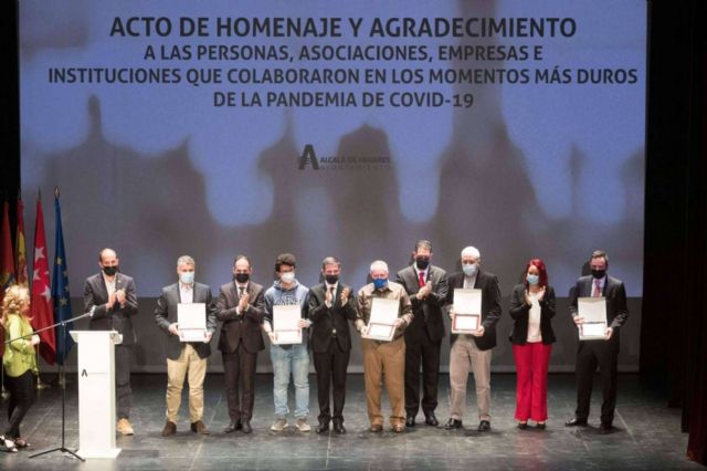 Joaquín Molpeceres Sánchez estuvo presente en el acto de homenaje del Ayuntamiento de Alcalá de Henares - 1, Foto 1