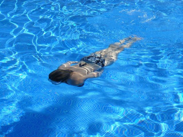 Piscinas Lara: Tratar el agua de la piscina antes del primer baño es imprescindible para evitar algunas enfermedades de cierta gravedad - 1, Foto 1