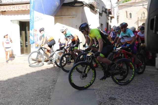 Alejandro Gómez y Esther Tabernero repiten en Budia su última victoria de Jadraque - 1, Foto 1